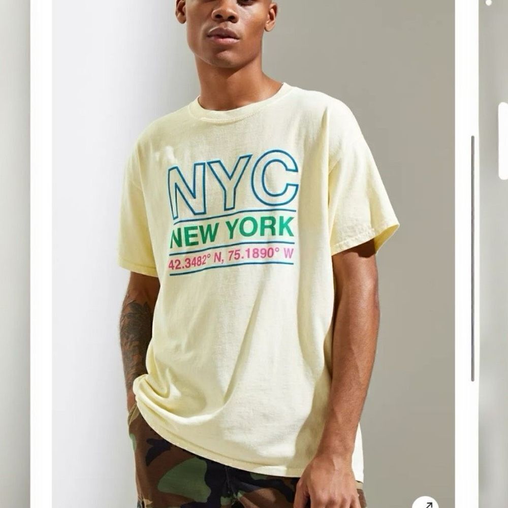 Urban Outfitters Deter New York NYC Coordinates T-Shirt | L